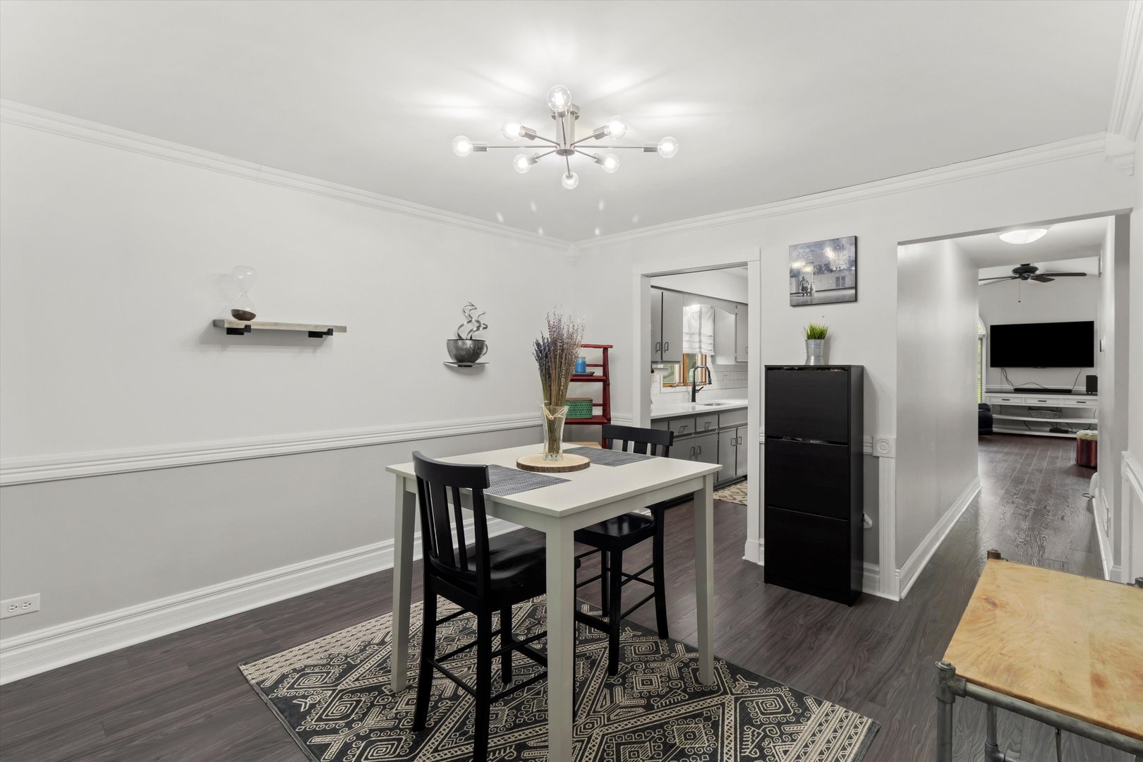2626 Crescenzo Drive Unit: F