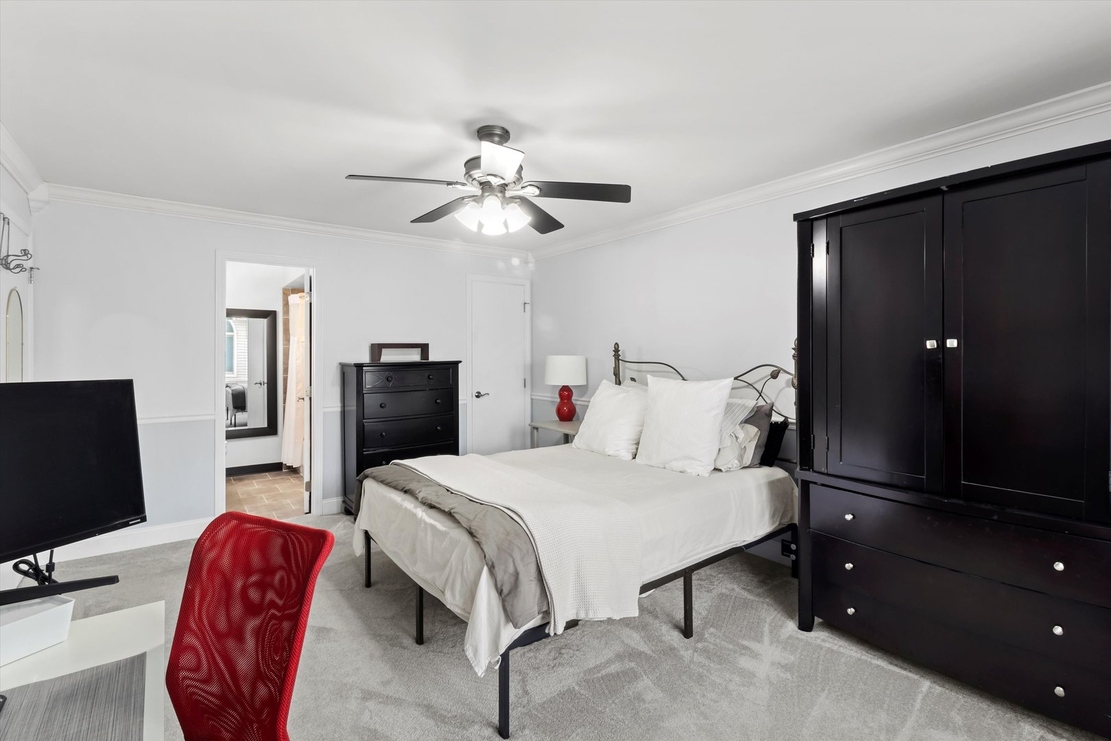2626 Crescenzo Drive Unit: F