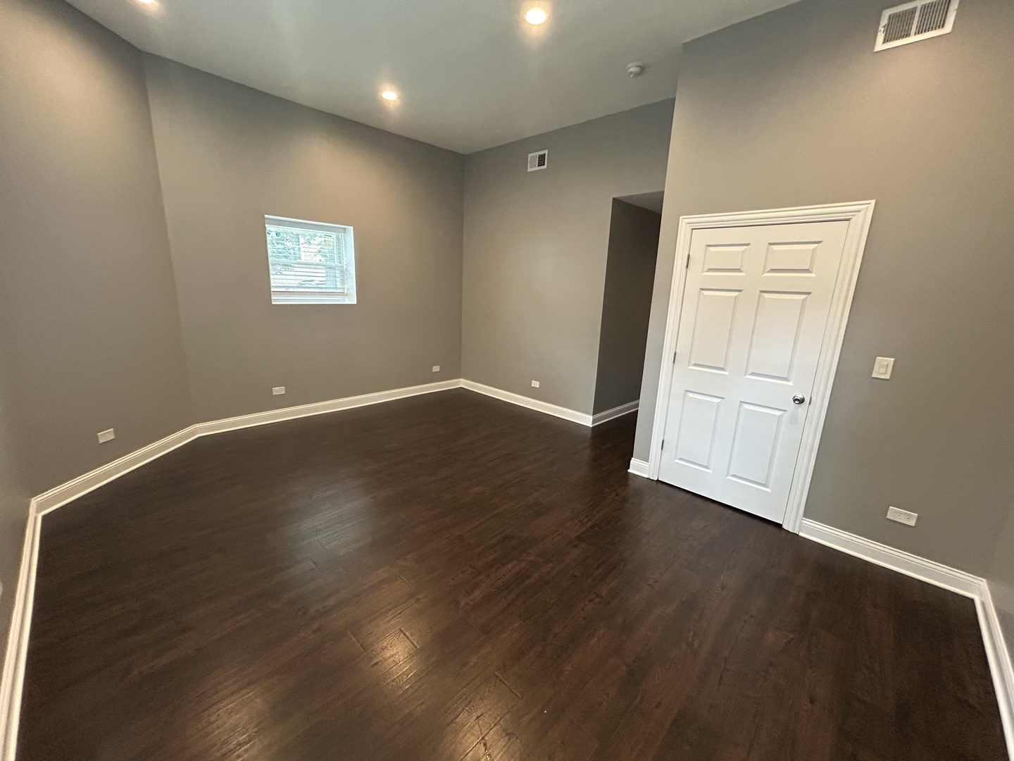 1301 S 51st Avenue Unit: 1F