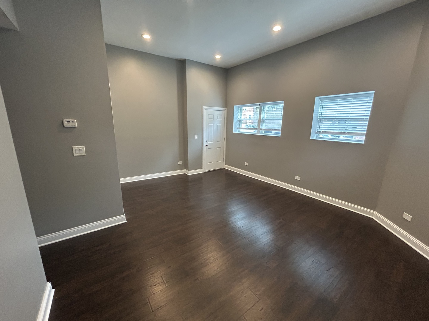 1301 S 51st Avenue Unit: 1F