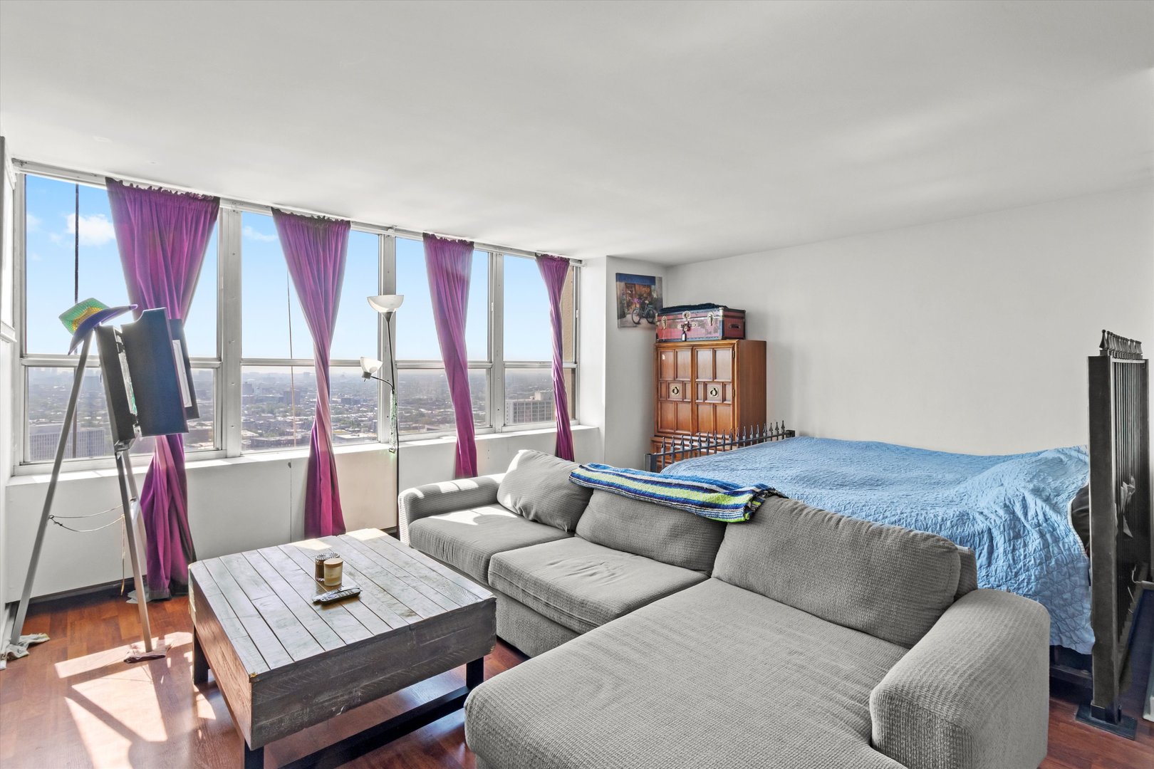 655 W Irving Park Road Unit: 3509