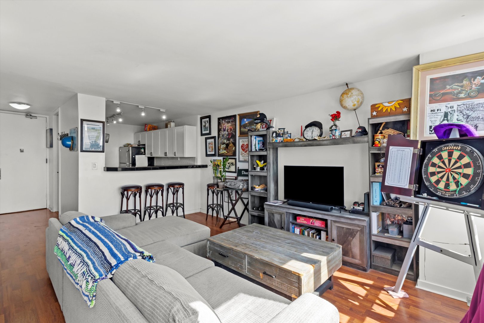 655 W Irving Park Road Unit: 3509