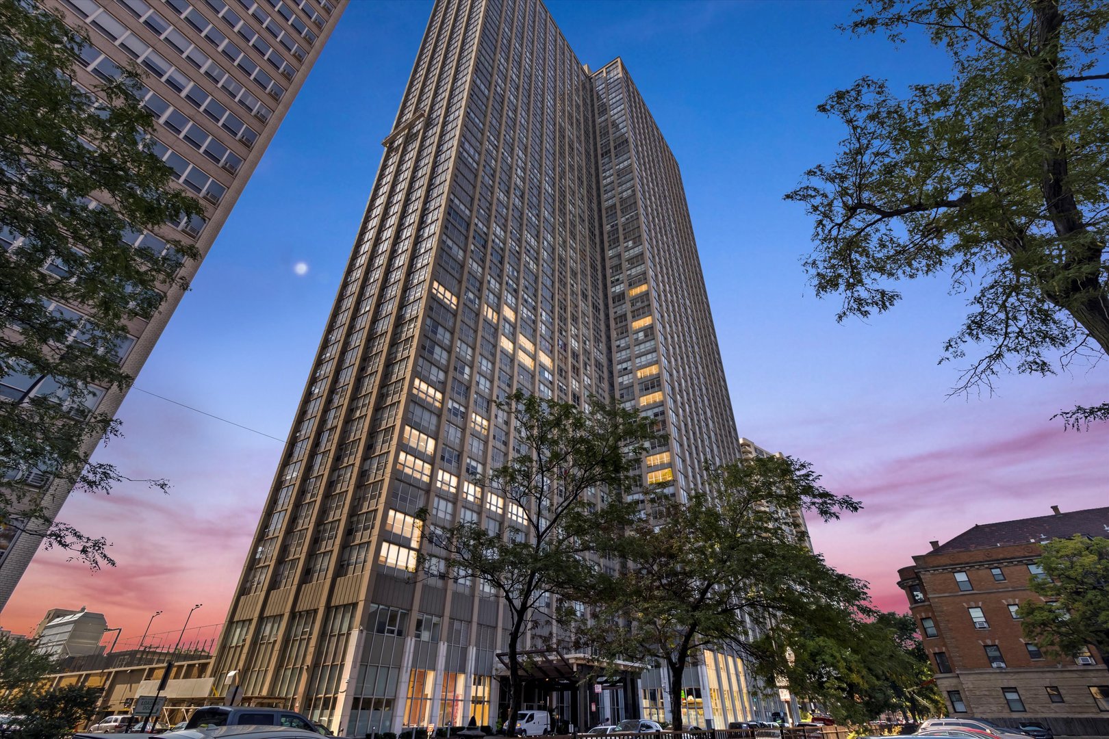 655 W Irving Park Road Unit: 3509