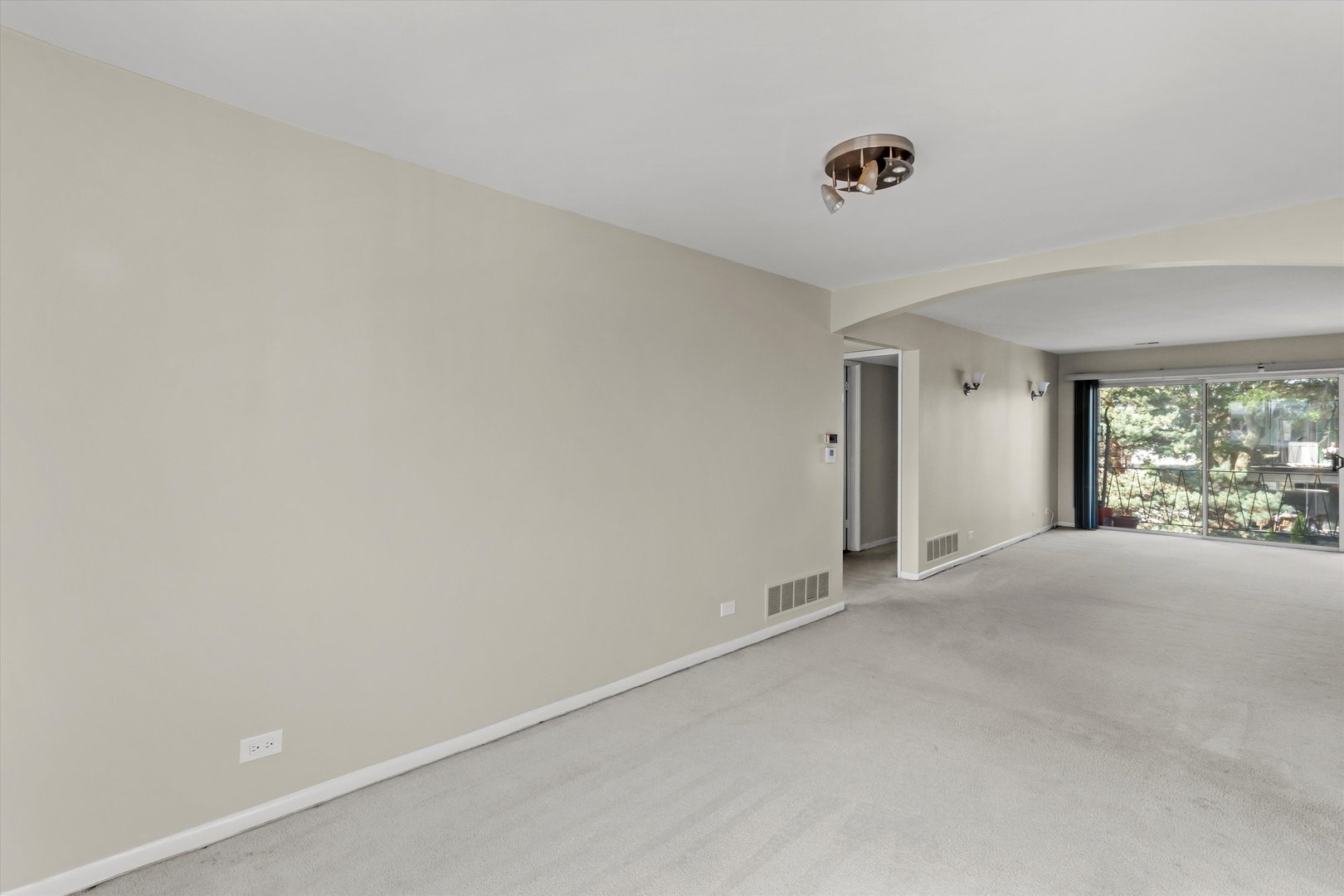 10124 Peach Parkway Unit: 208