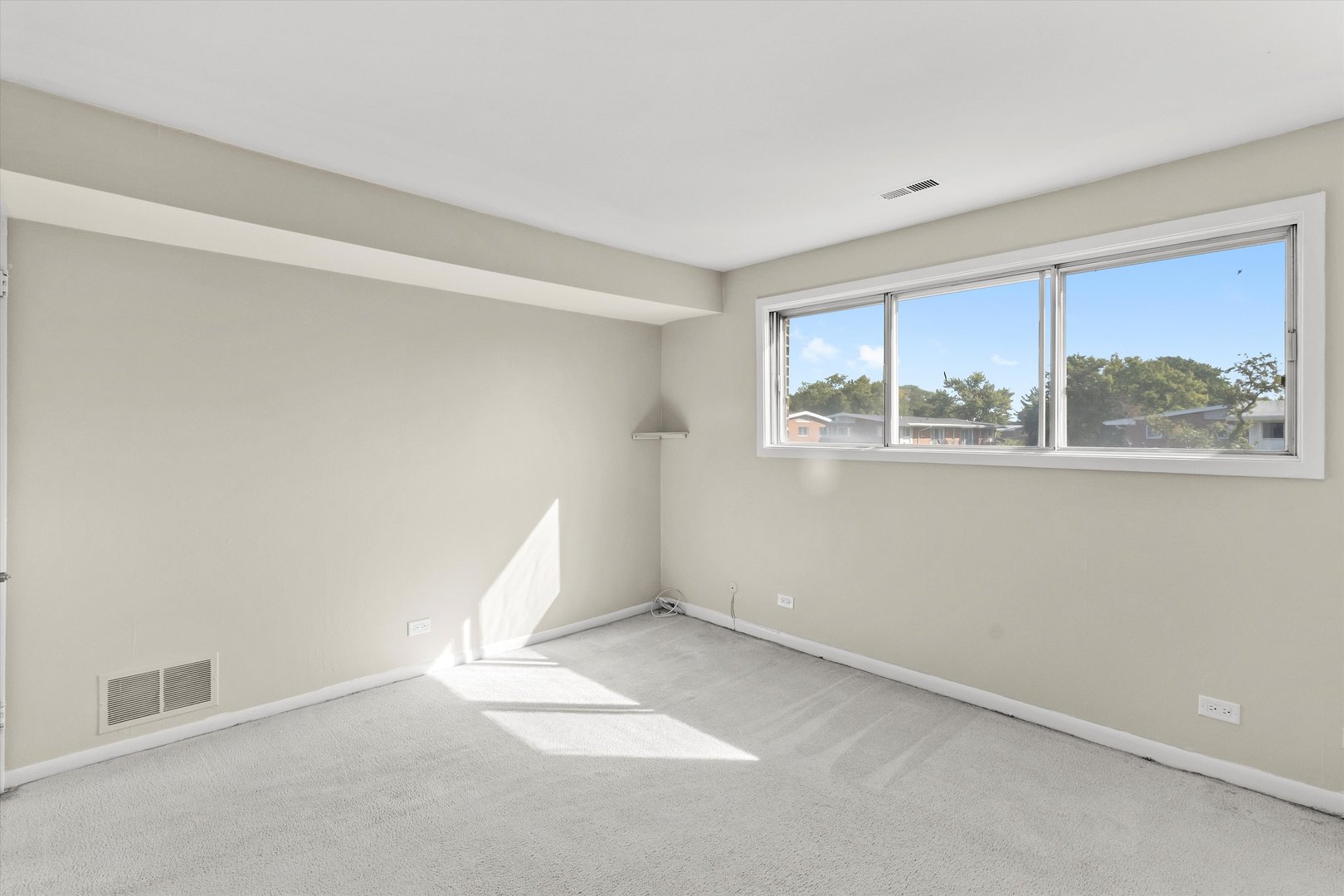 10124 Peach Parkway Unit: 208