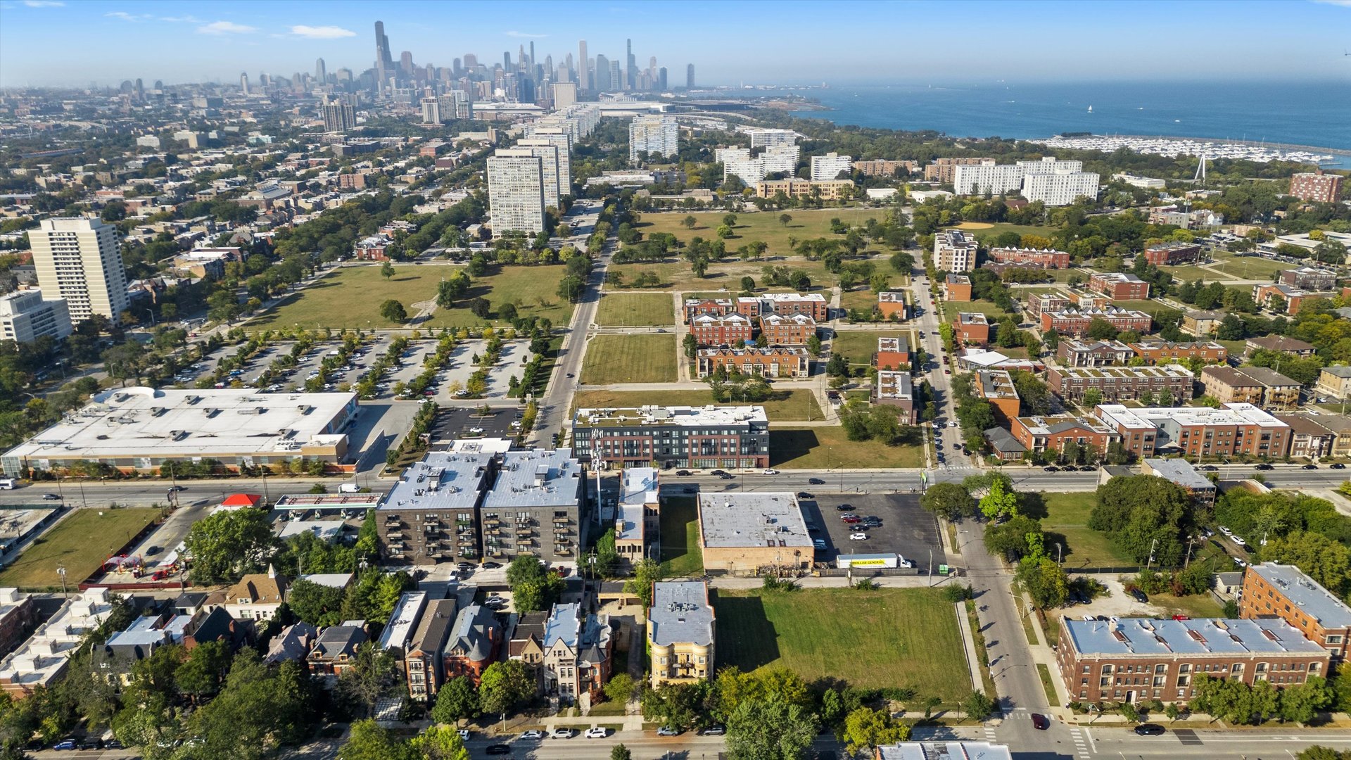 512 E Oakwood Boulevard Unit: 2