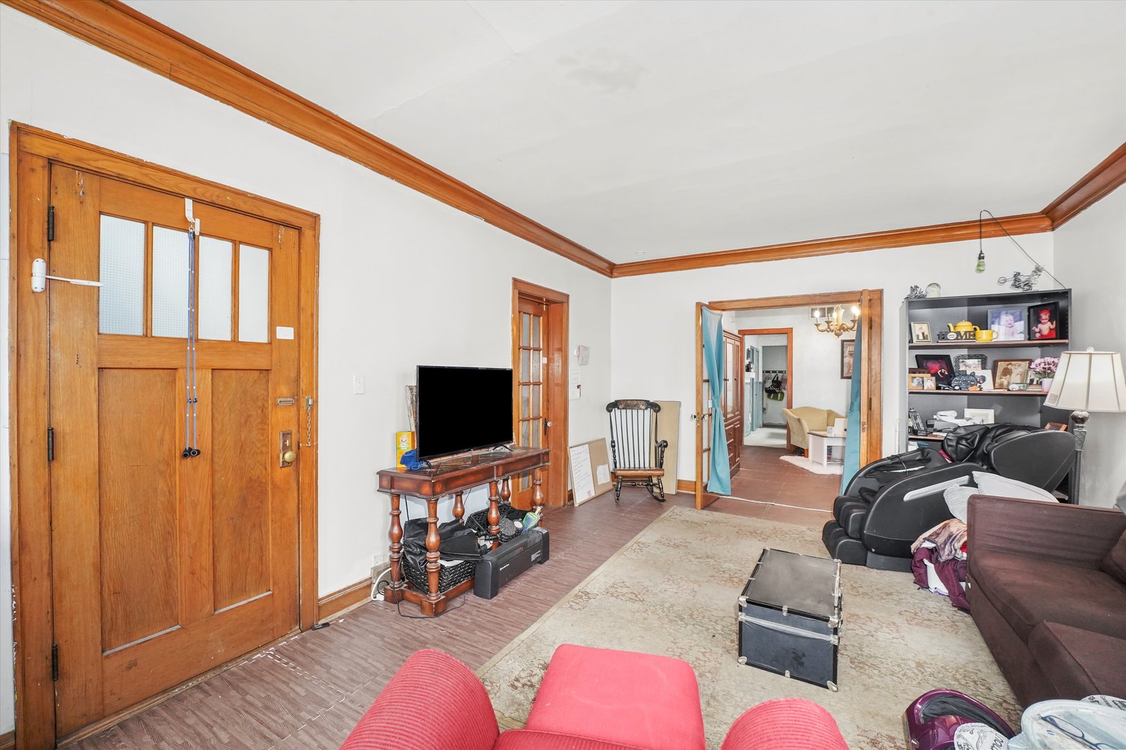 12609 Maple Avenue