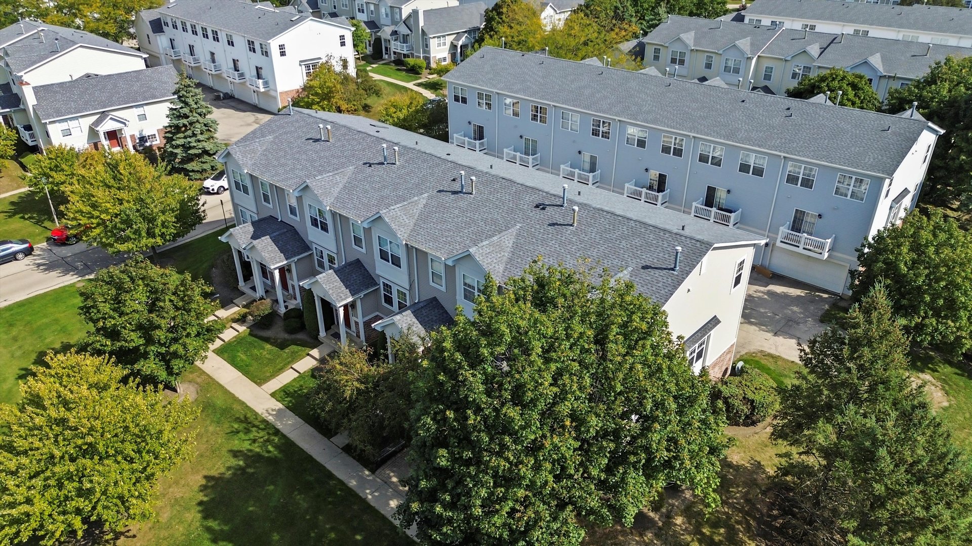 284 Holiday Lane