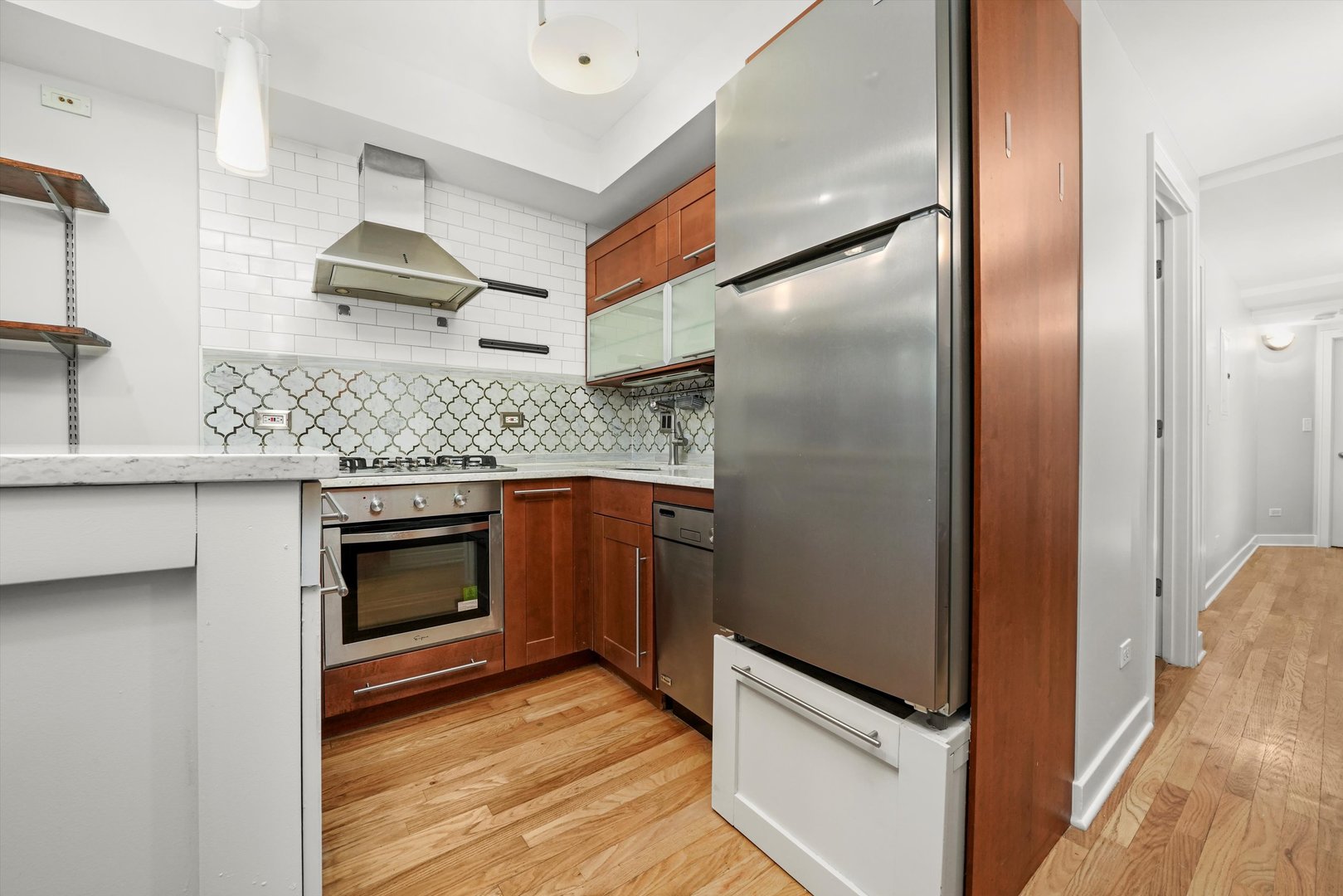 3918 N KEDVALE Avenue Unit: GS
