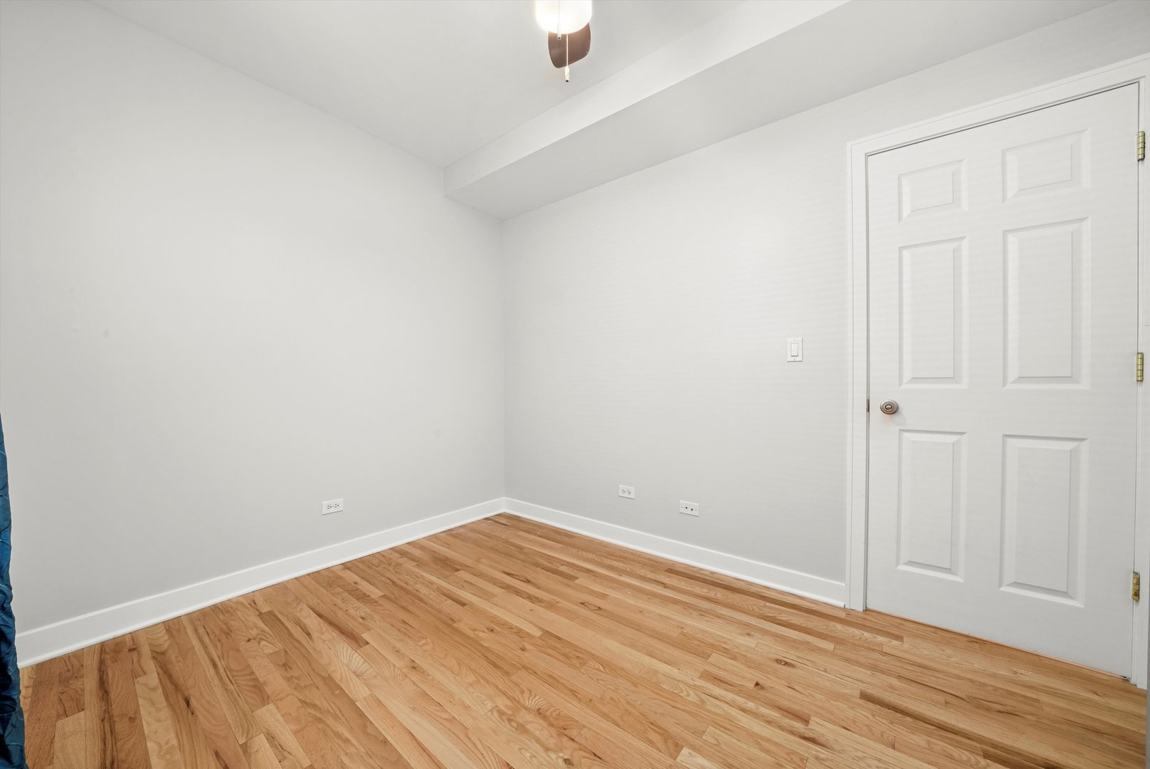 3918 N KEDVALE Avenue Unit: GS