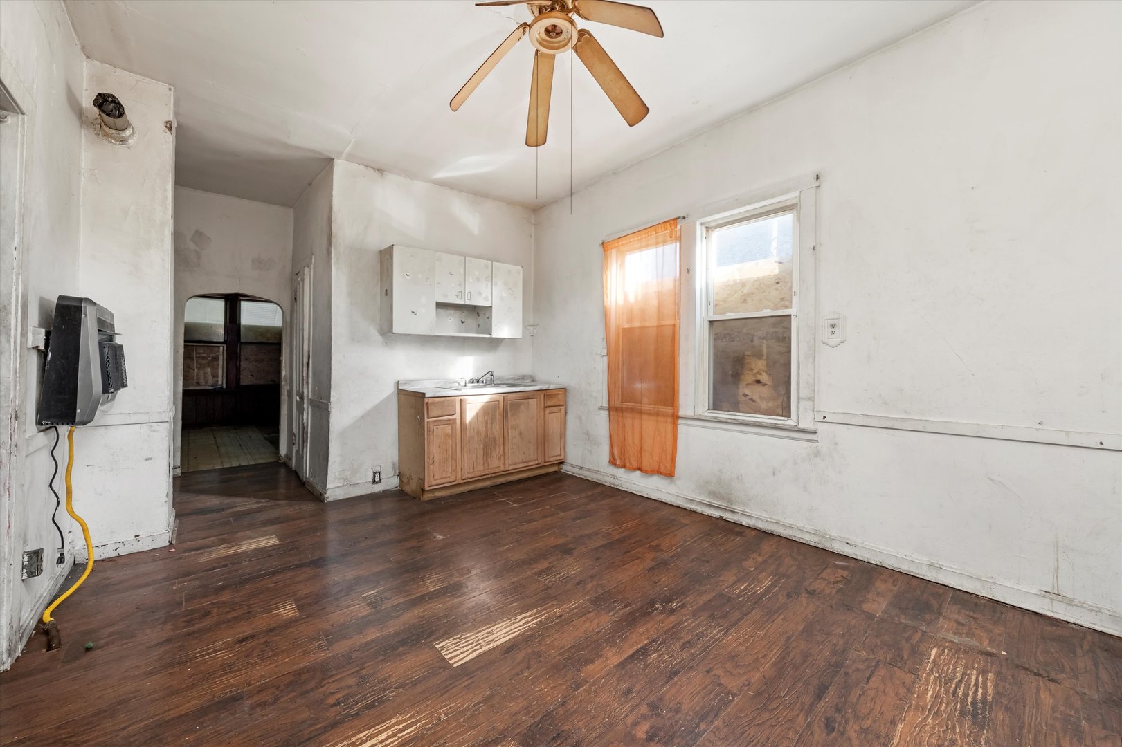 5042 S Laflin Street