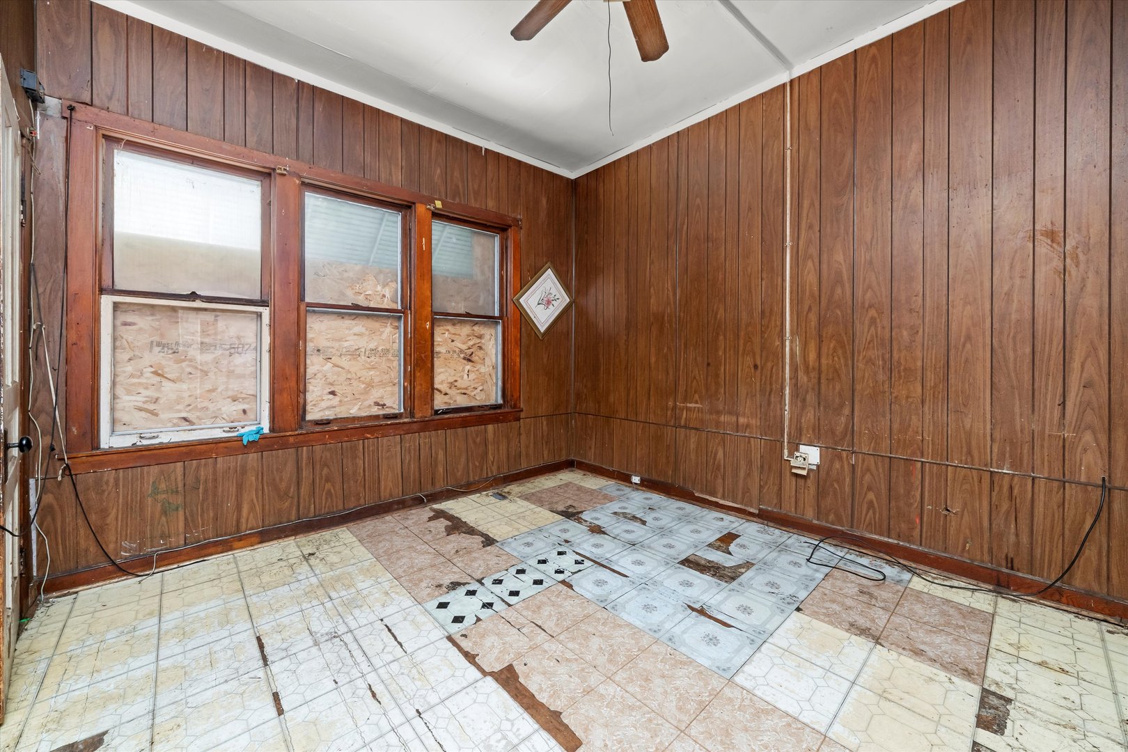 5042 S Laflin Street