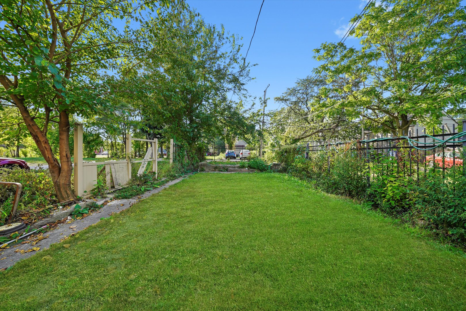 5042 S Laflin Street