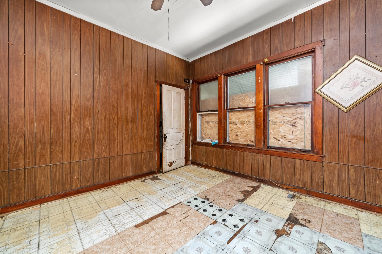 5042 S Laflin Street