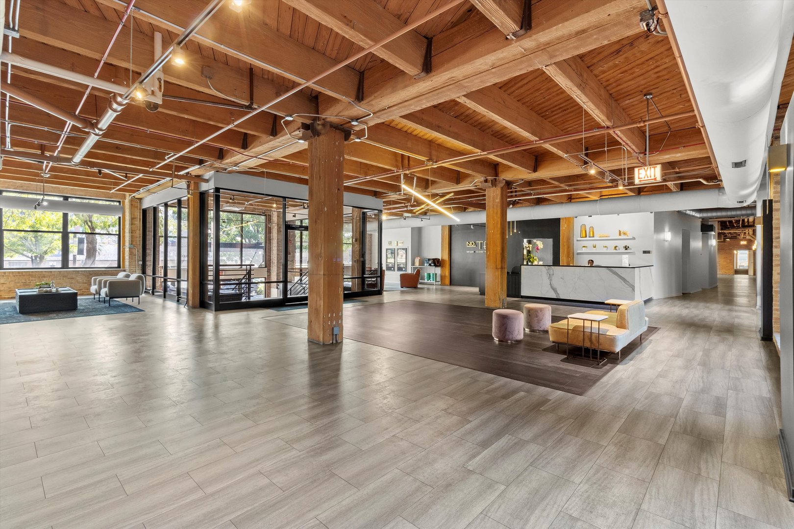 1040 W Adams Street Unit: 427