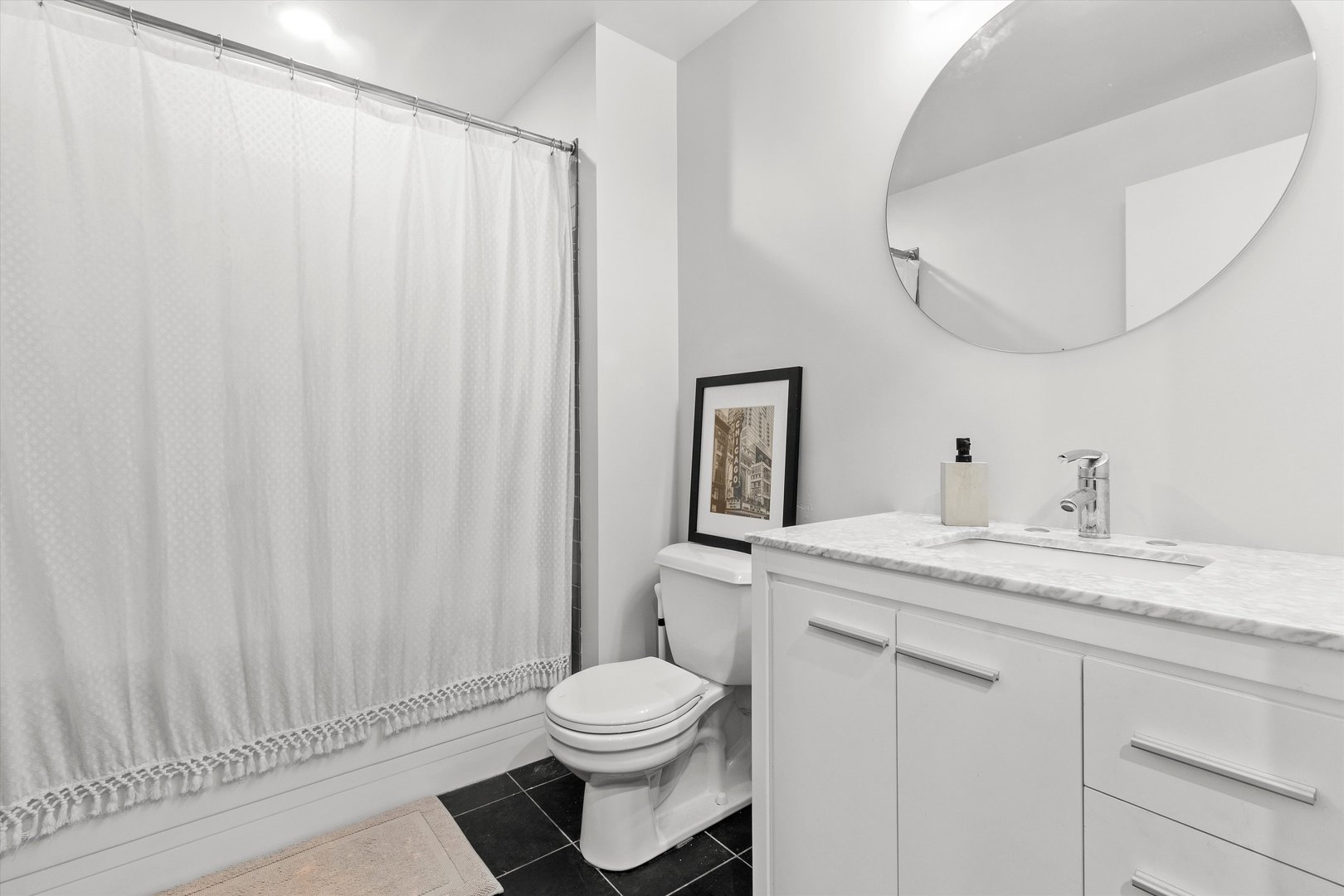 1040 W Adams Street Unit: 427