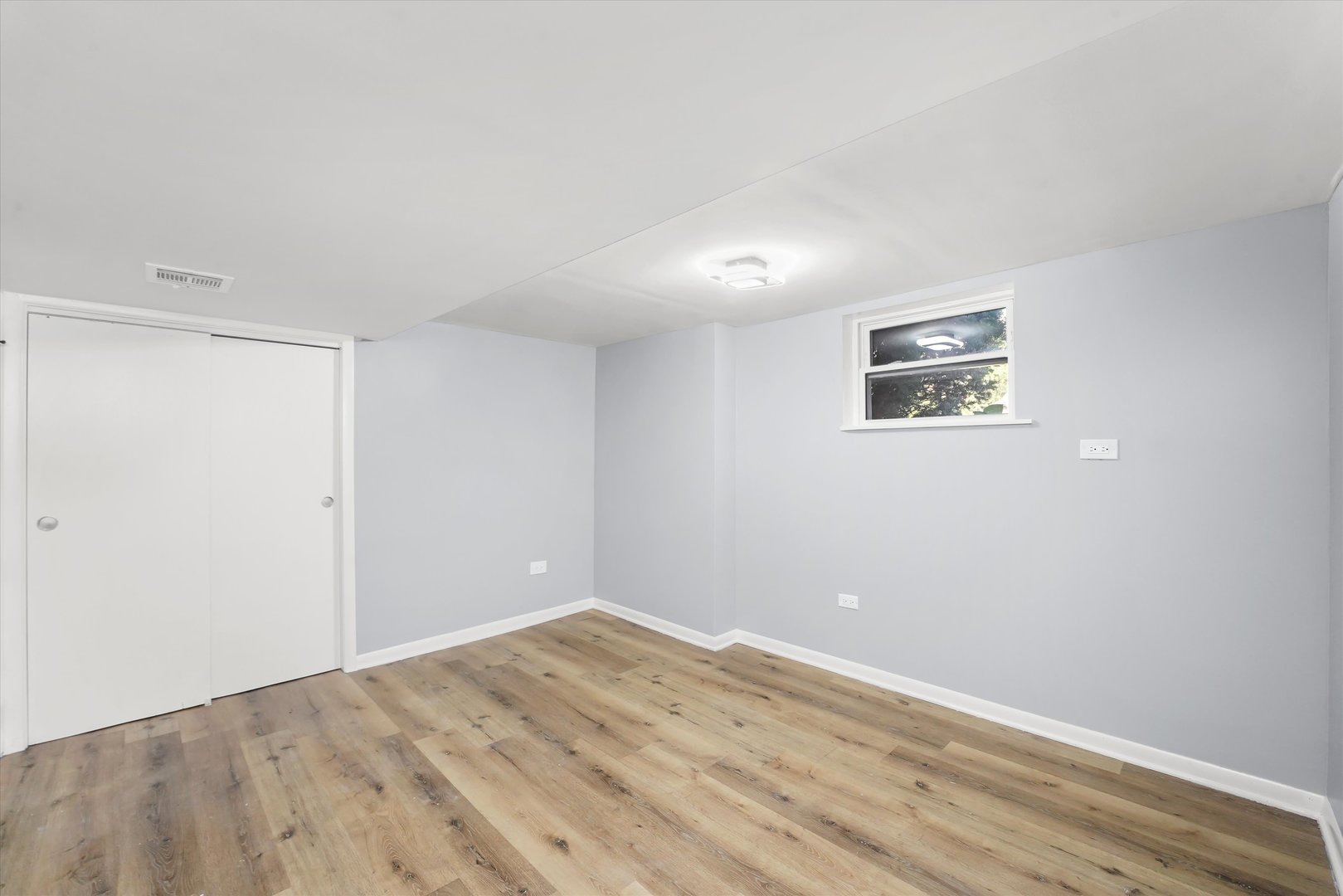 3353 N Ozanam Avenue Unit: G