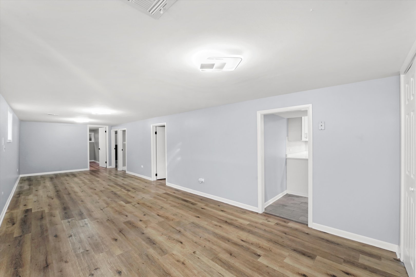 3353 N Ozanam Avenue Unit: G