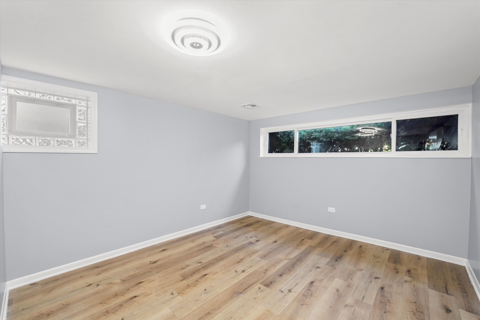 3353 N Ozanam Avenue Unit: G