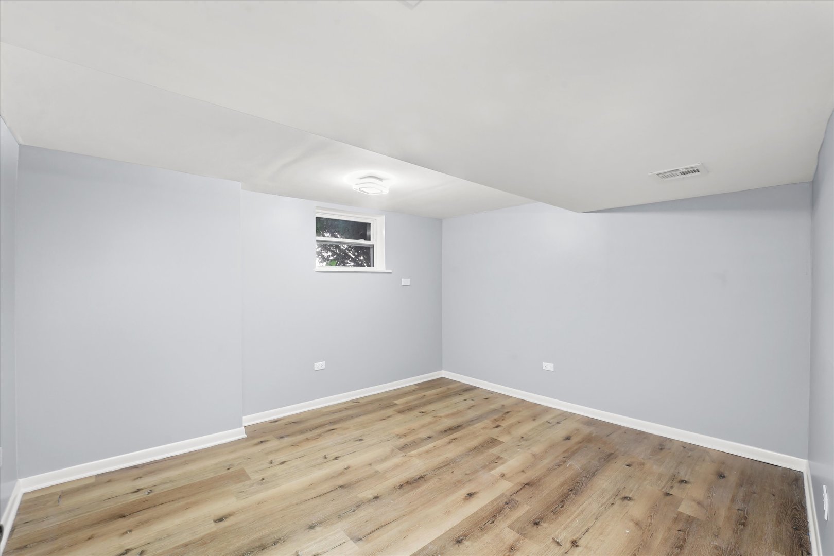 3353 N Ozanam Avenue Unit: G