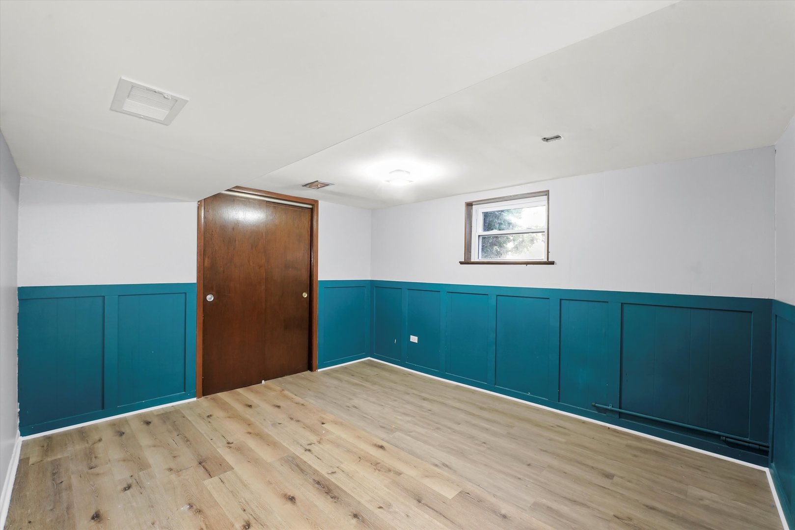 3353 N Ozanam Avenue Unit: G