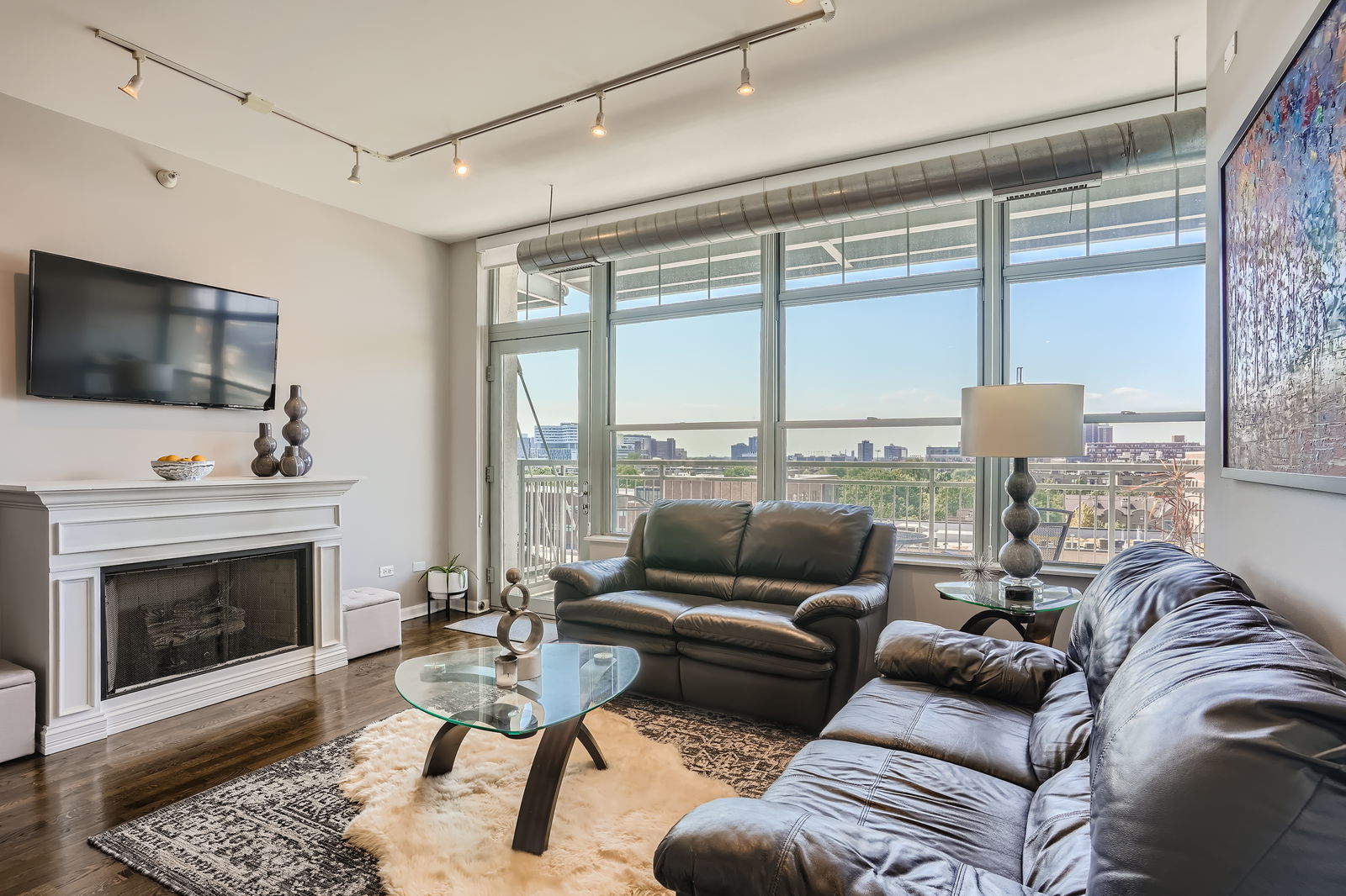 1200 W Monroe Street Unit: 812