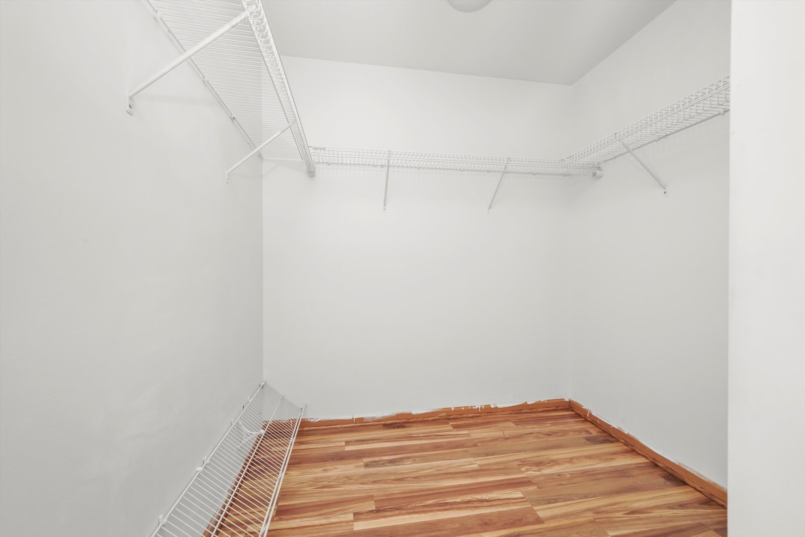 409 Evergreen Circle Unit: 4