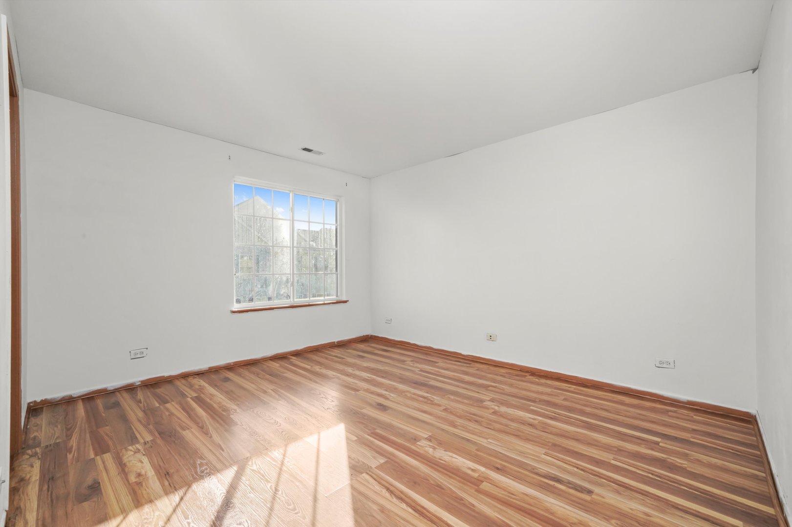 409 Evergreen Circle Unit: 4