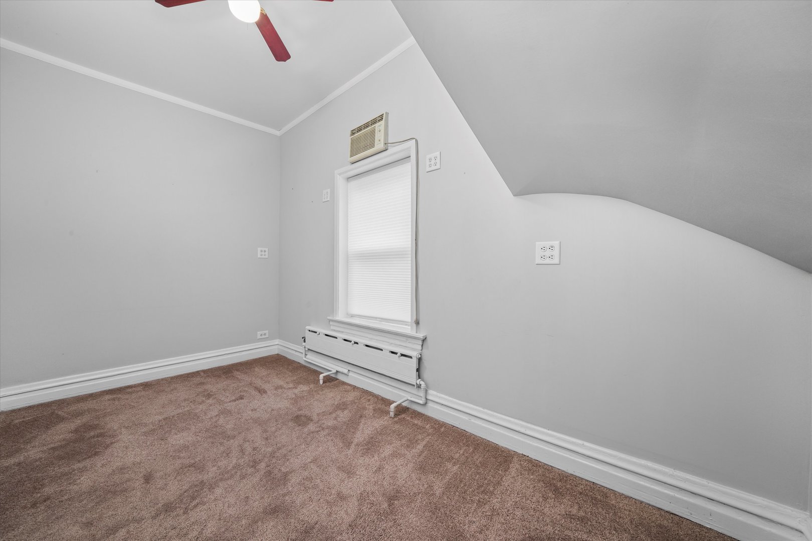 1450 N Springfield Avenue