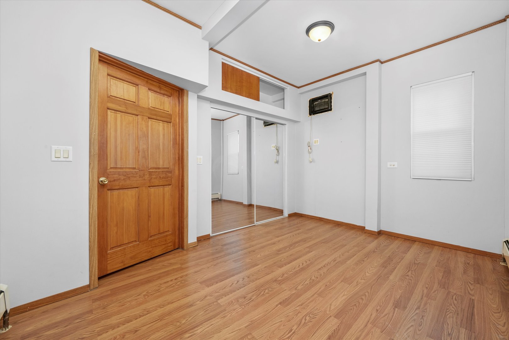 1450 N Springfield Avenue