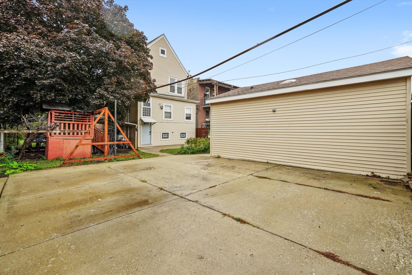 1450 N Springfield Avenue