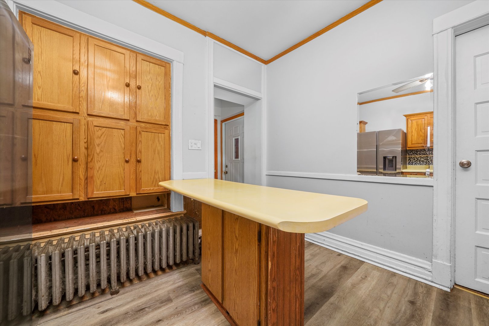 1450 N Springfield Avenue