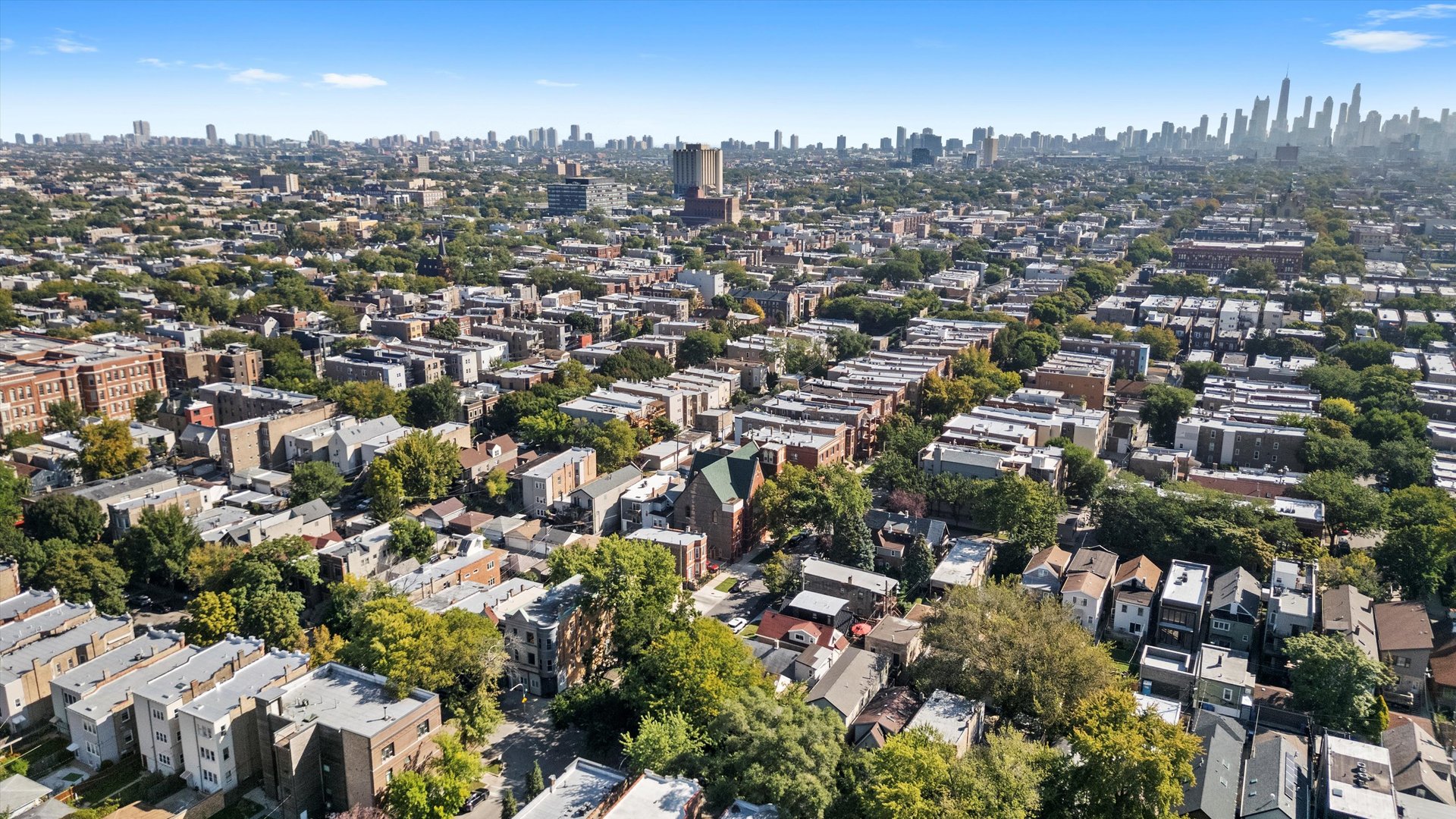 911 N Fairfield Avenue Unit: 2