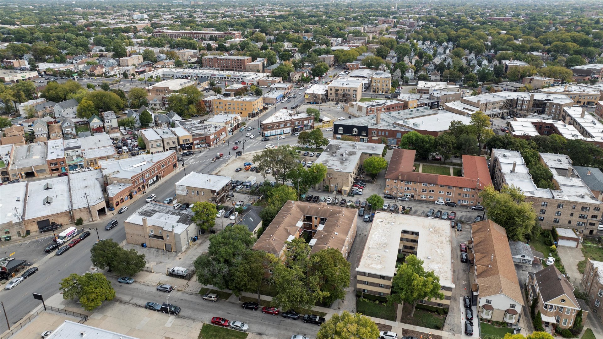 4337 N Kedvale Avenue Unit: 2E