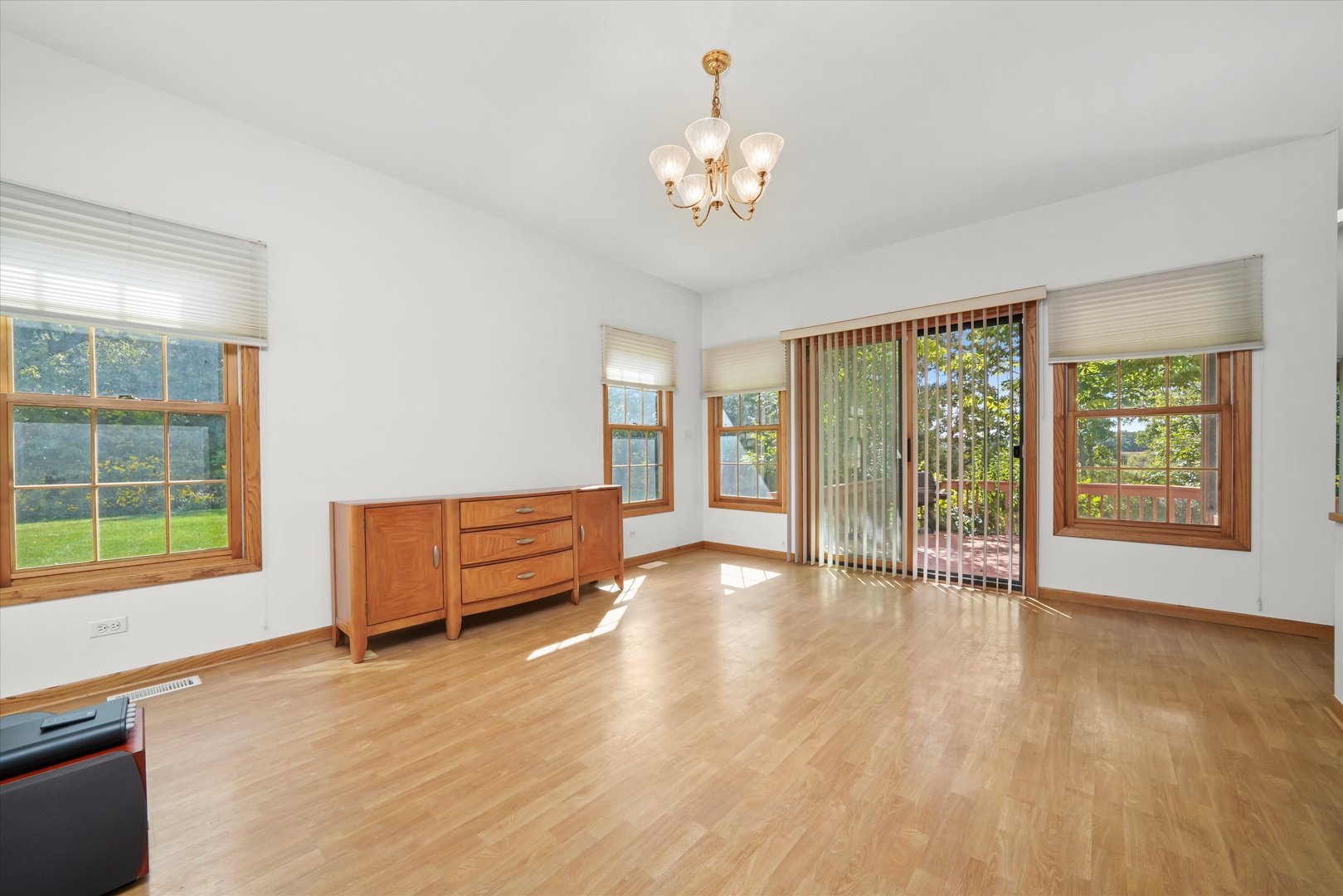 4211 Timberlane Drive