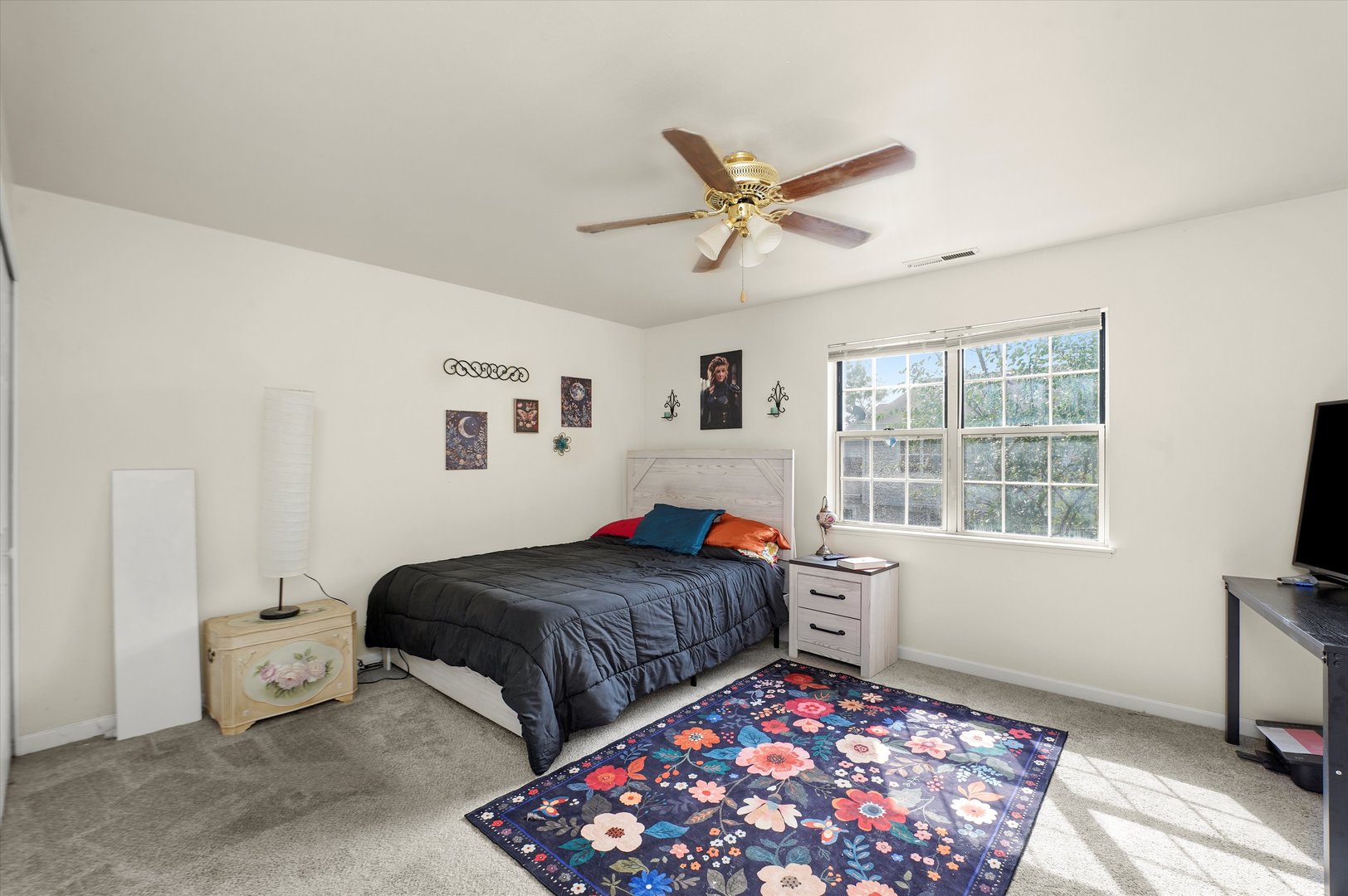2033 Westview Lane