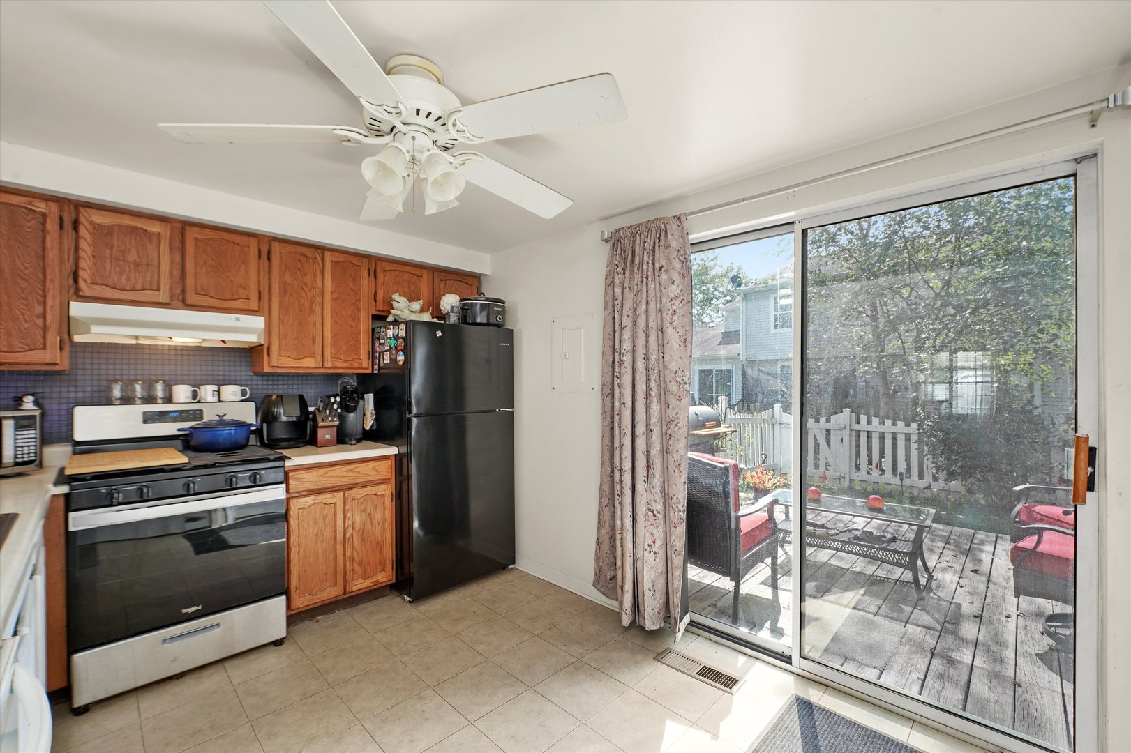 2033 Westview Lane