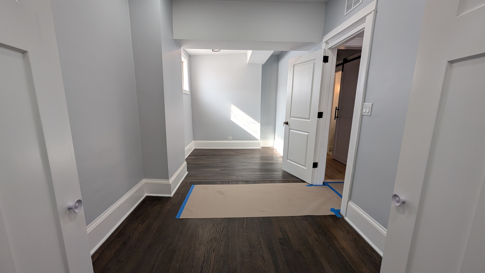 5028 W Lawrence Avenue