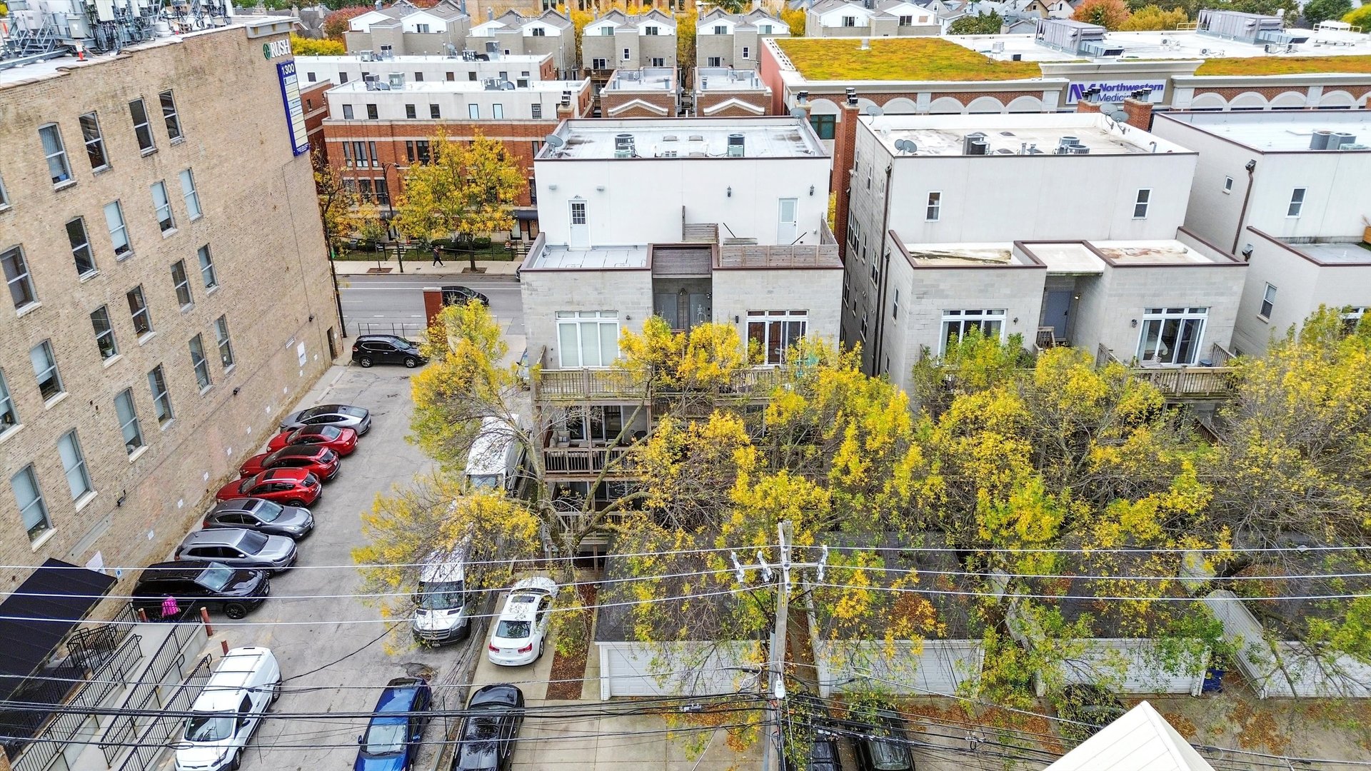 1316 W Belmont Avenue Unit: 2E