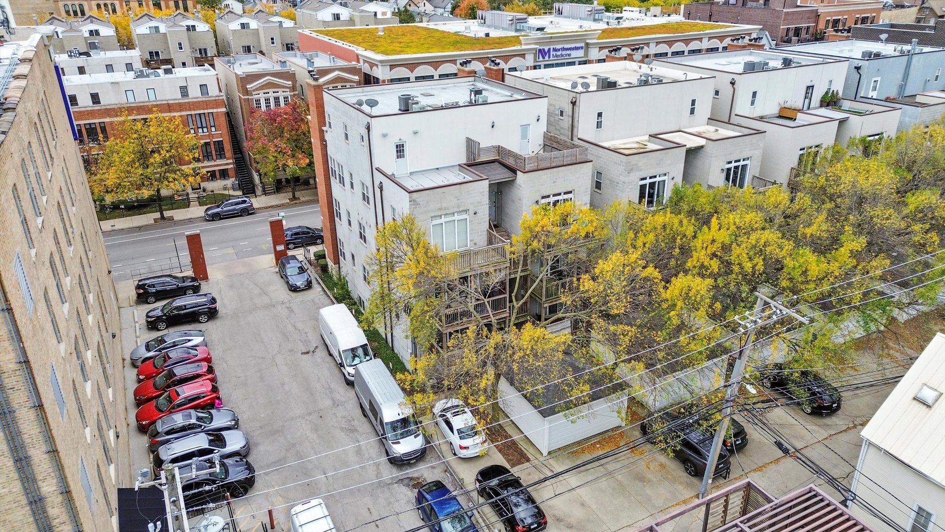 1316 W Belmont Avenue Unit: 2E