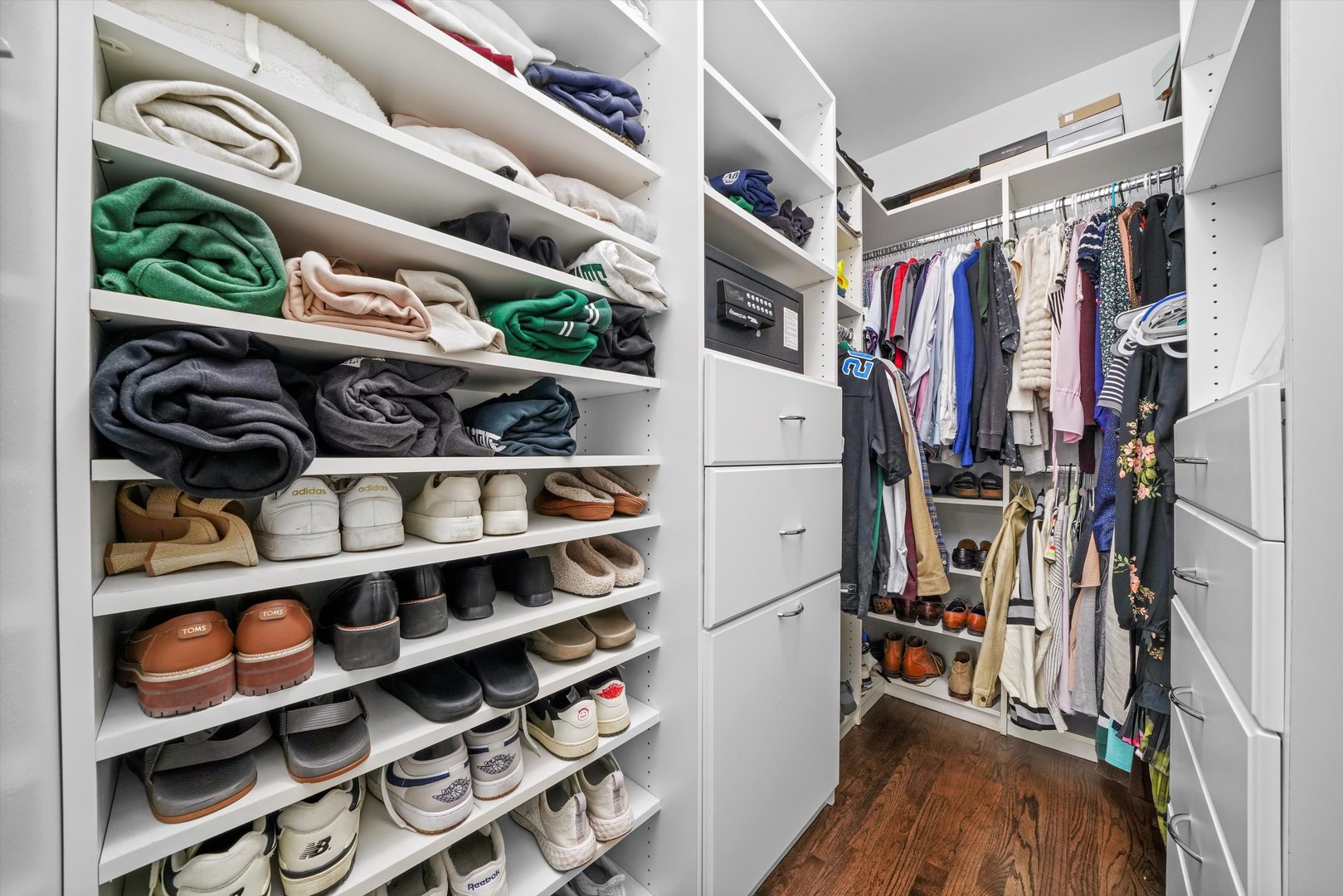 1316 W Belmont Avenue Unit: 2E