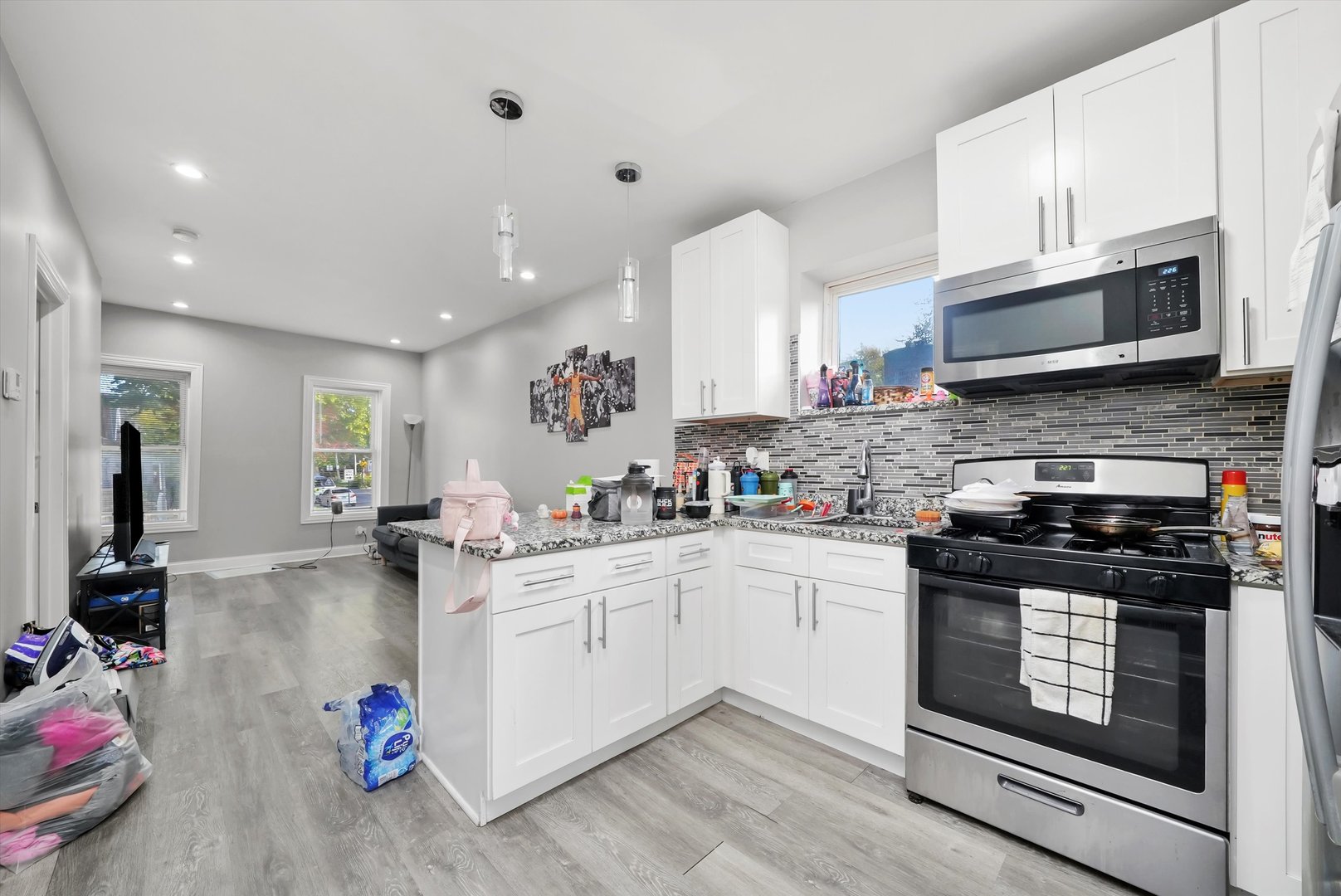 1400 N Lawndale Avenue