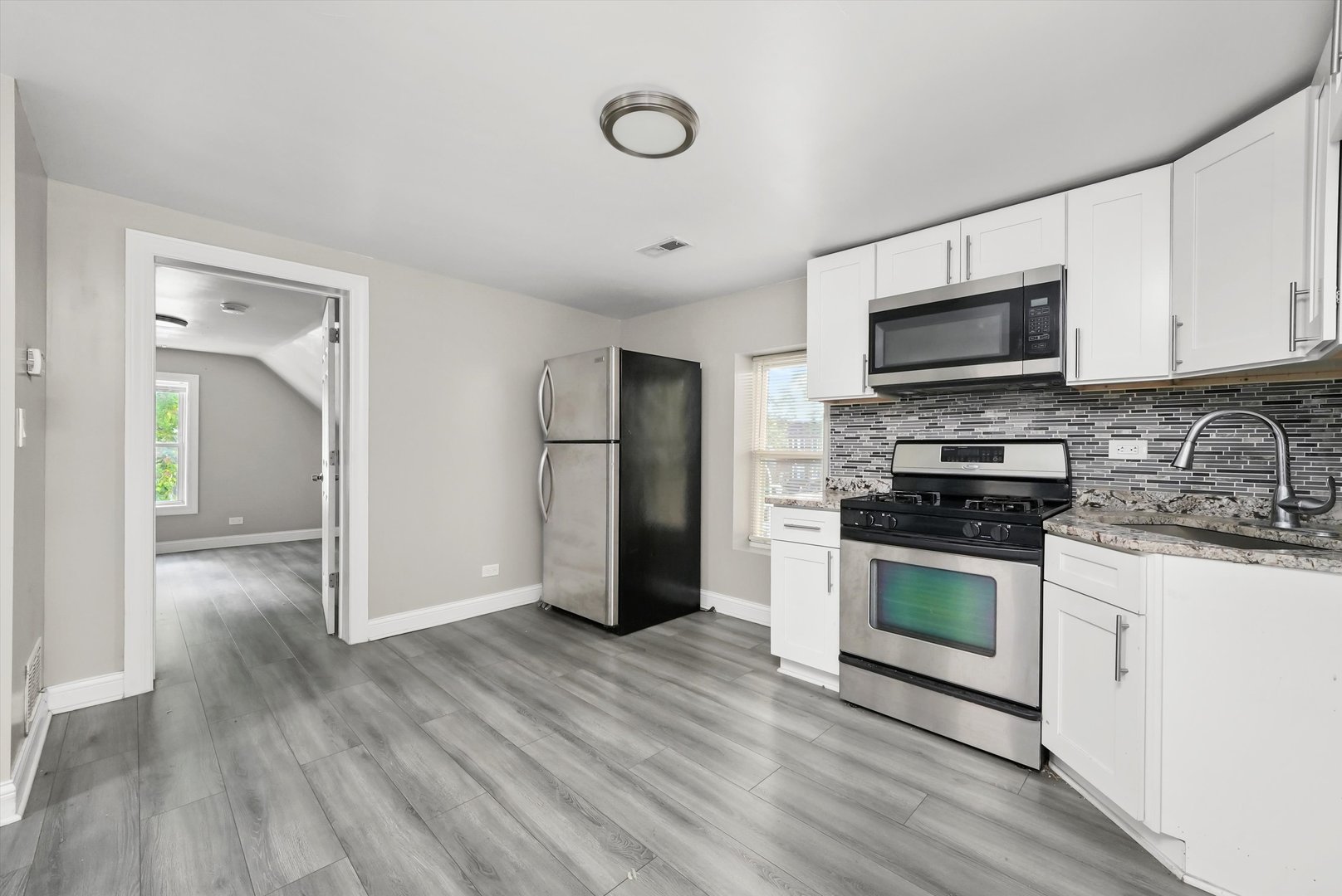 1400 N Lawndale Avenue