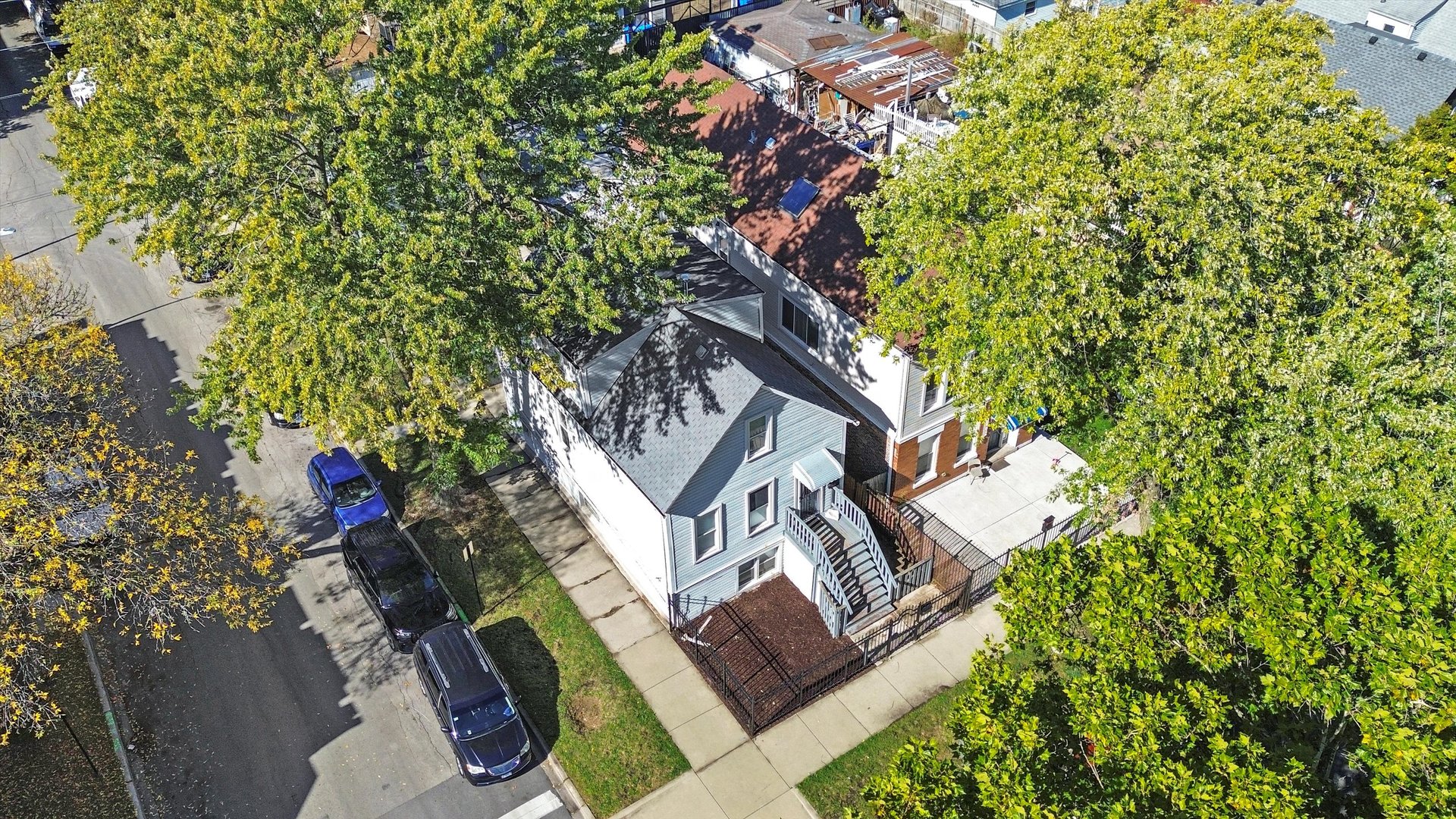 1400 N Lawndale Avenue