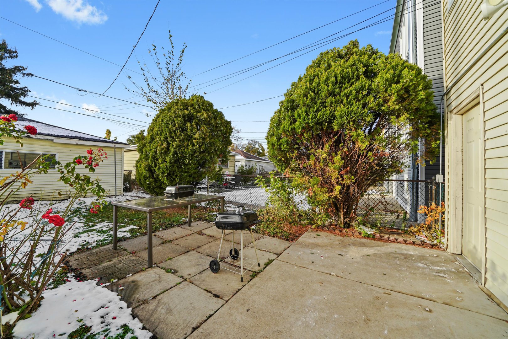 2244 N Leamington Avenue