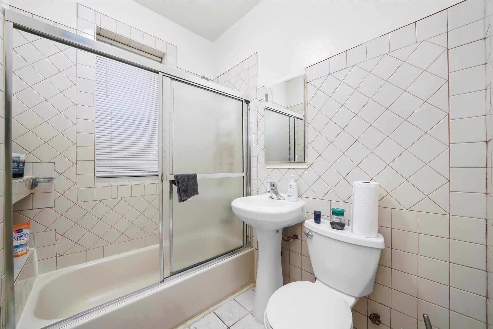 2244 N Leamington Avenue