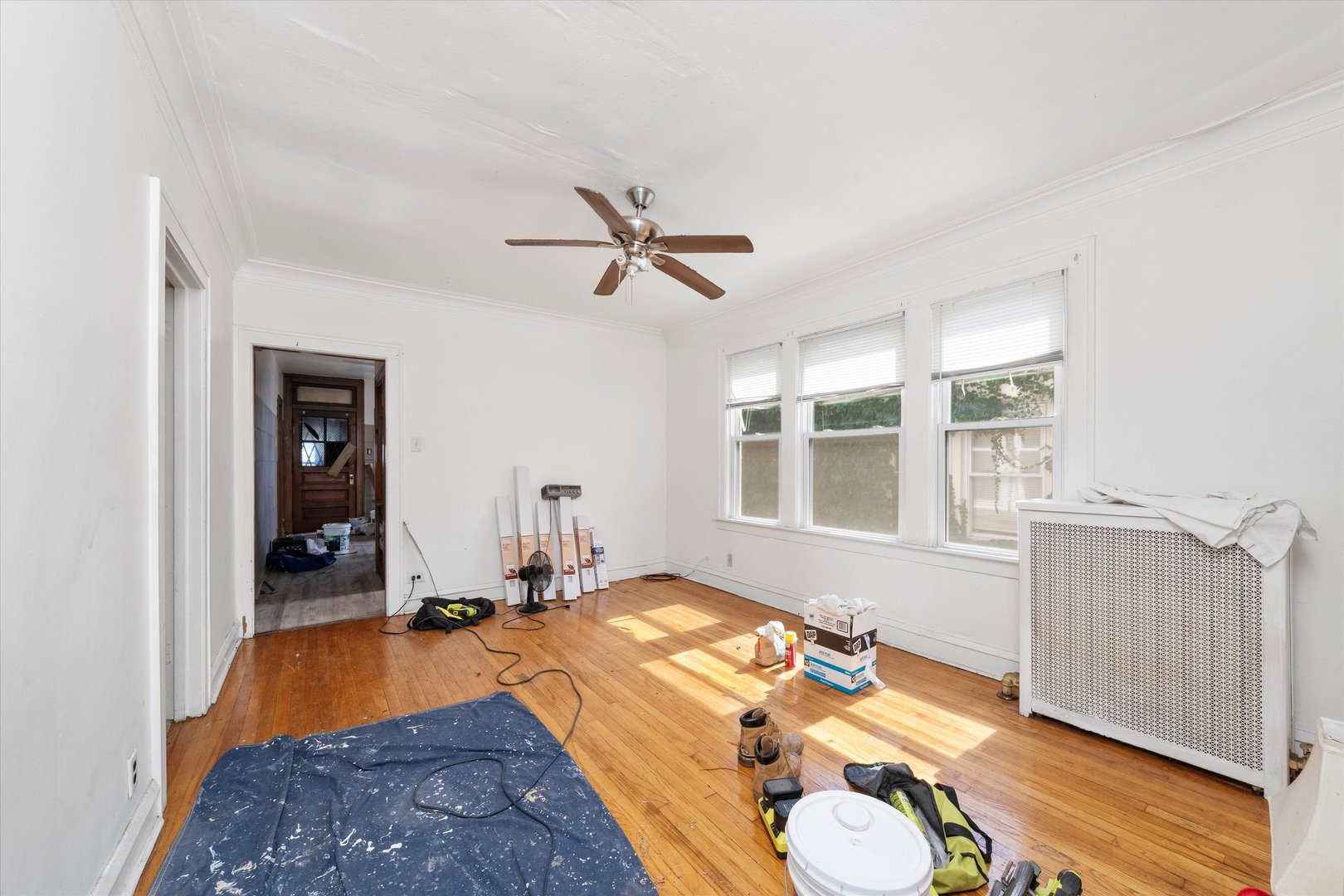 8019 S Marshfield Avenue