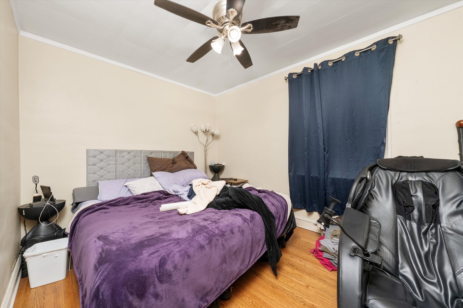 8019 S Marshfield Avenue