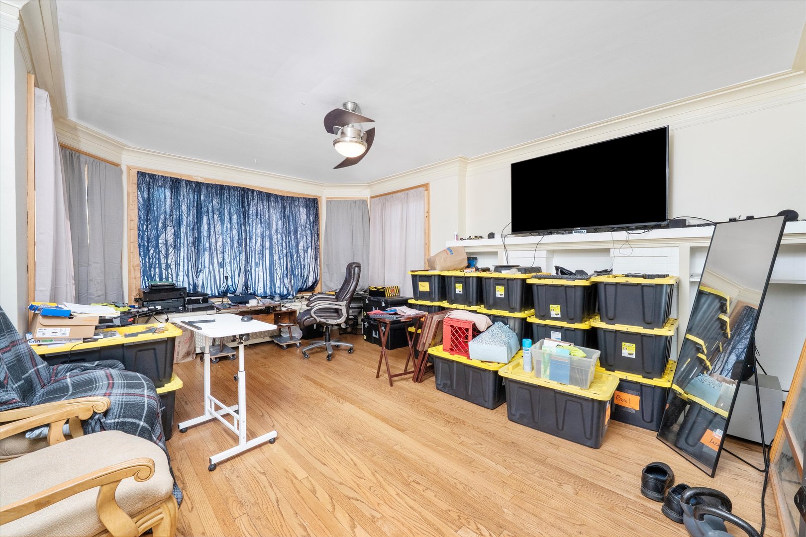 8019 S Marshfield Avenue