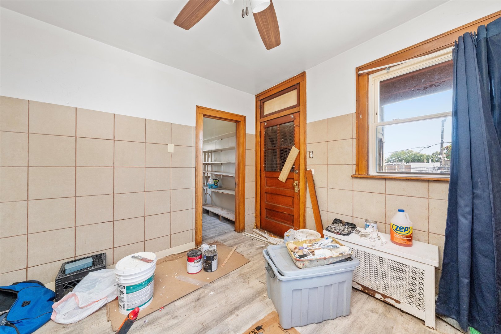 8019 S Marshfield Avenue